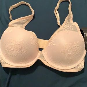 Light pink/nude lace bra size 34C